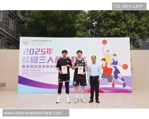 南京篮球队在锦标赛中的比赛经验与表现分析与点评